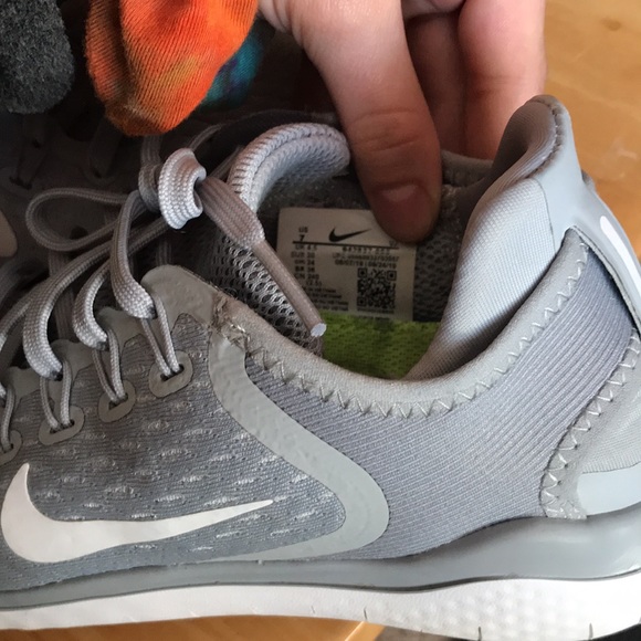 NIKE • Run • Free - Picture 2 of 3